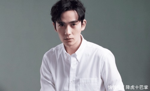  纯粹|朱一龙特别真实，纯粹通透，不讨好粉丝，只是安心做好自己