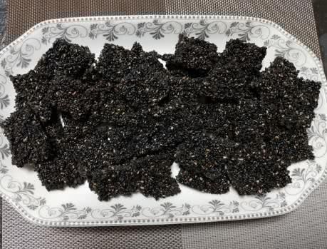  加水|教你黑芝麻的新做法，不加油不加水，每天吃一片，健康还养生