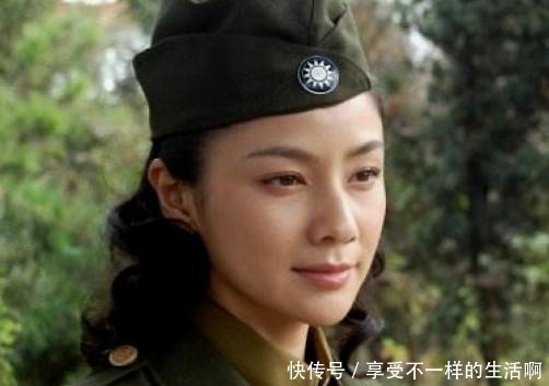 马上|日军女间谍不肯招供，刑讯室拿出一套刑具，女兵我马上说！