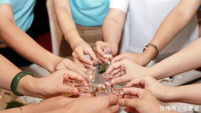 酒精勾兑|优质白酒的5个标准!爱喝酒的你知道吗?