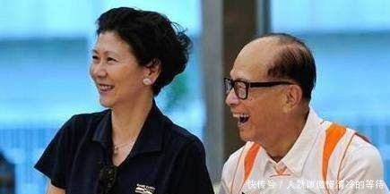  李嘉诚|她不顾家人反对执着下嫁于他，离奇过世后丈夫竟为她盖了一栋楼