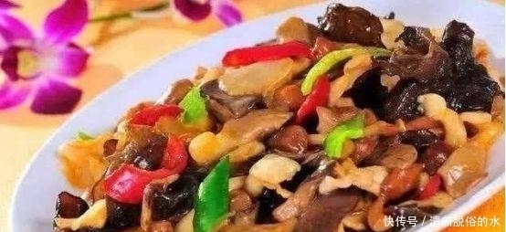 鸡翅|一家人做的几道下饭菜,营养美味,简单易学,一家人吃的很满足