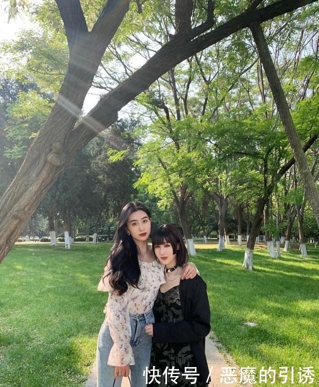 时髦|初夏最美女神系穿搭,清纯色系穿出时髦感,女人味爆棚