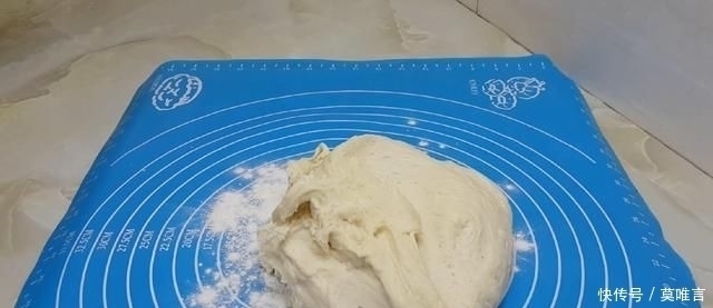 简单|我家面粉从不蒸包子,这样做比油条馒头都简单,一次做九个不够吃