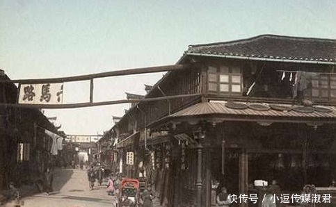 僵尸|罕见晚清老照片,镜头下的清朝女子像僵尸,图5是末代皇后婉容