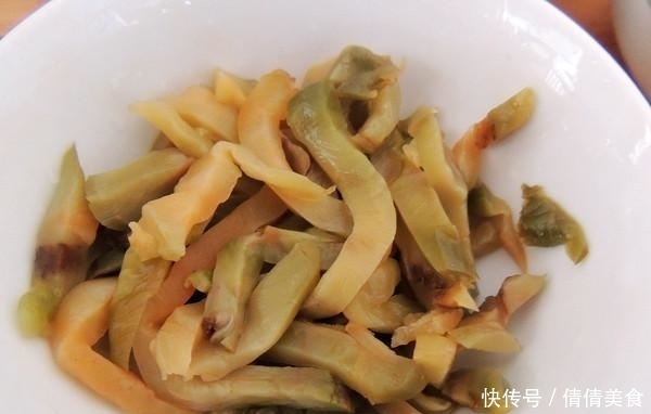  才能|香干要怎么做才能柔软又入味？原来放水有讲究，出锅之后比肉好吃