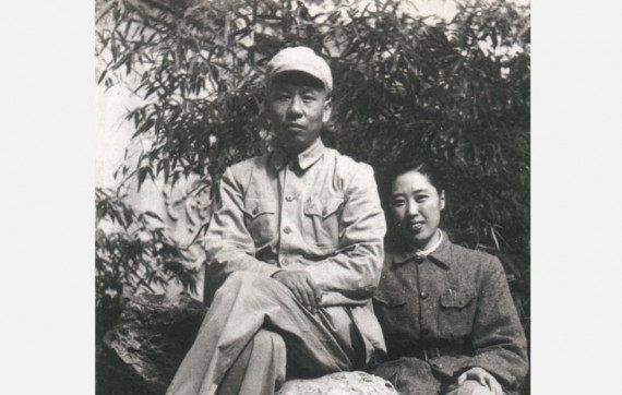 年轻|毛泽东与贺子珍 江青年轻时的珍贵合影 让人感慨万千