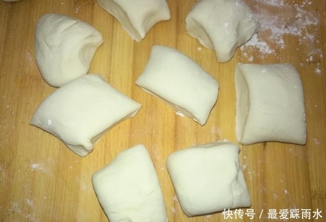 薄饼|想吃馅饼干嘛外买?这个馅饼的做法很简单,皮薄饼又软,超好吃!