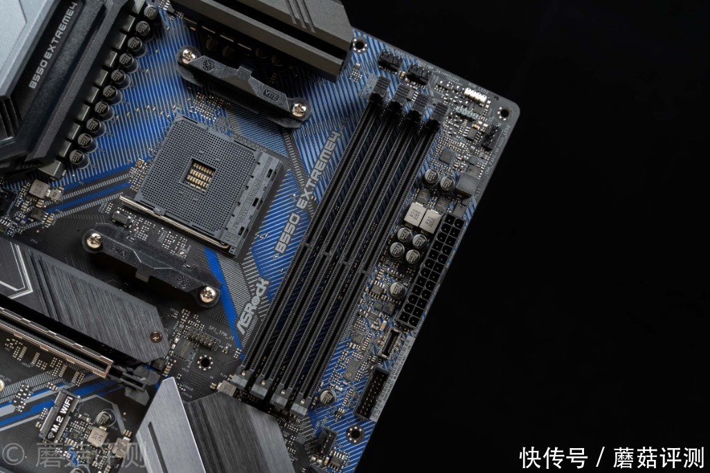 华擎|一块性价比超高的B550主板、华擎B550 Extreme4极限玩家主板 评测