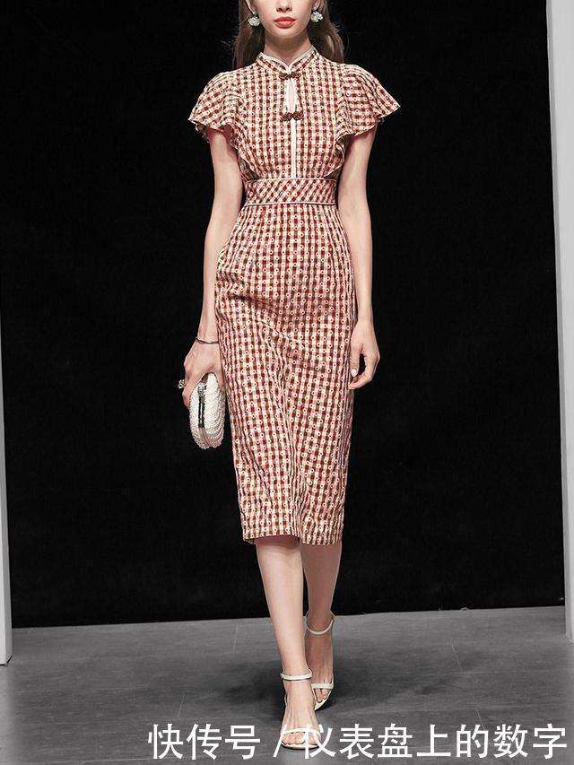  值得|优雅高级还不贵，今夏值得拥有的24套轻奢裙，等你鉴赏