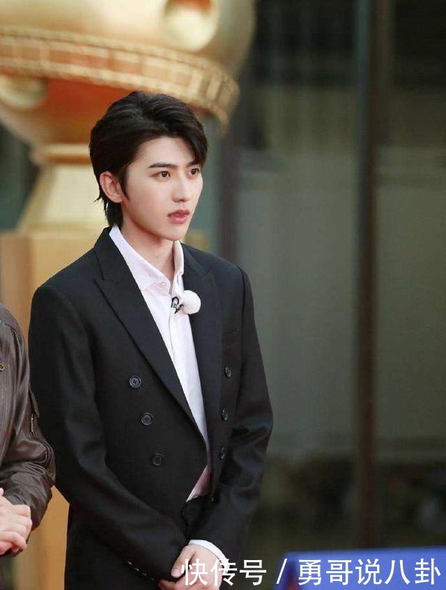 综艺|鞠婧祎赵丽颖,蔡徐坤范丞丞,综艺这一放大镜太影响他们的口碑了