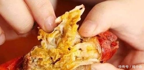 上当|吃小龙虾时,可以吃虾头和虾黄吗?看完赶紧的告诉家人别上当啦!