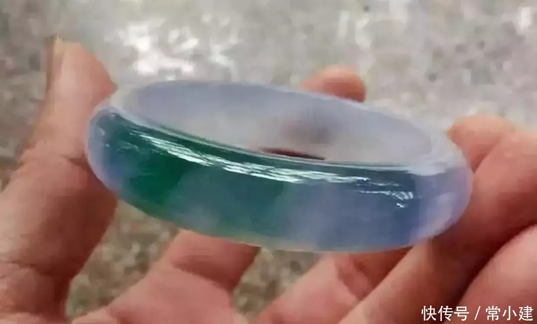 翡翠|什么样的翡翠才值得收藏?