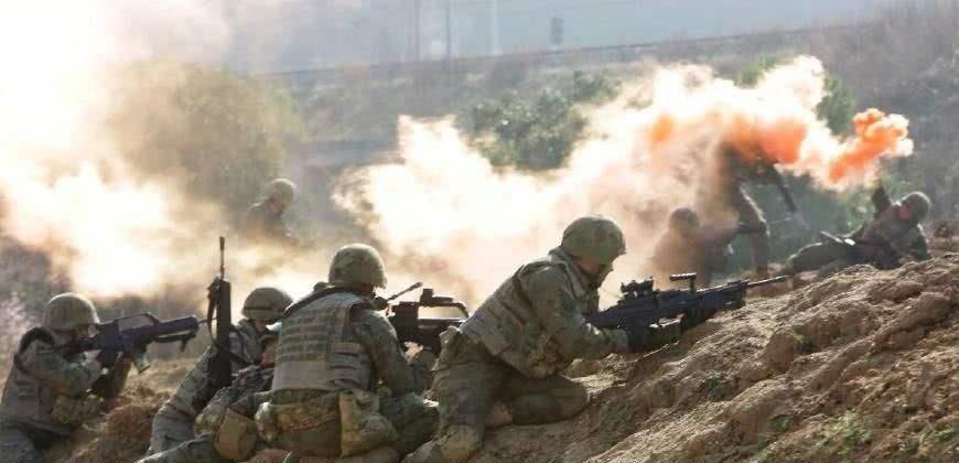  伤亡|印度又挑起边境冲突，印军越境闹事引激烈交火，再次导致多人伤亡