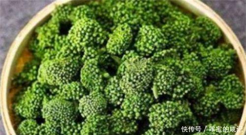  养生|秋季养生，适合常吃4种食物，补血润肤，调理肠胃，排毒消脂