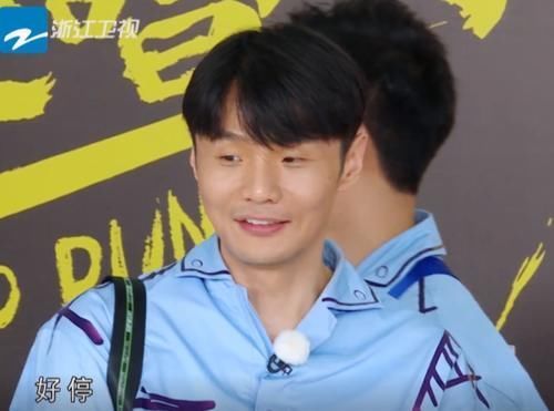 充血|郑恺玩转盘头部充血谁注意到郭麒麟做了什么人品太重要