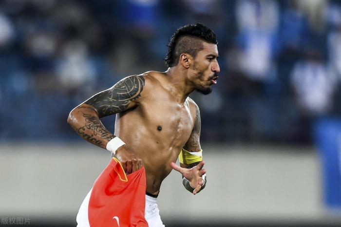 绝杀|恒大球员赛后评分：完成绝杀的暴力鸟并非最高，卡帅爱徒又是倒数