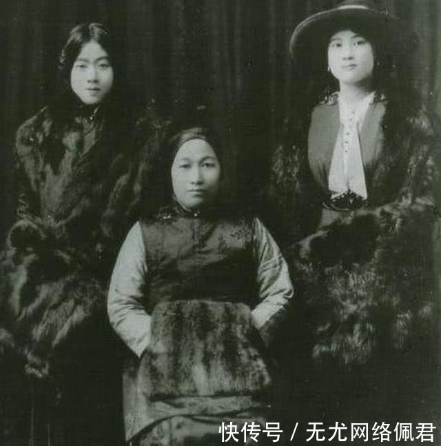 五官|一组民国老照片:幼年林徽因五官精致,街头小贩生火招揽生意