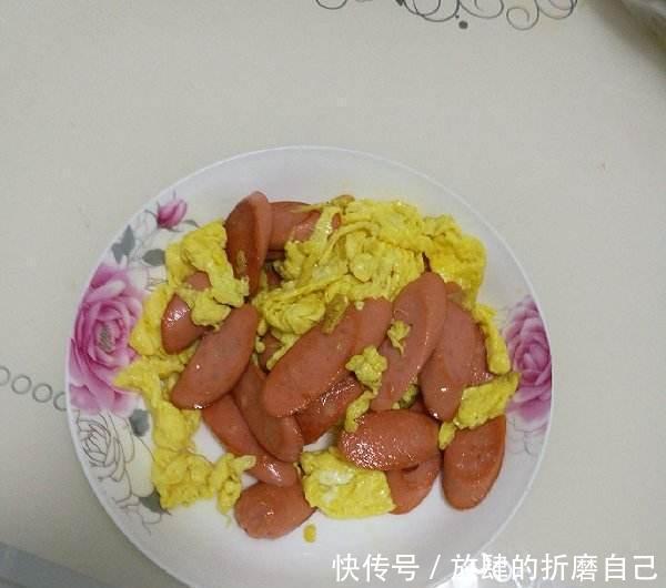 火腿肠|拼多多两毛一根火腿肠，与超市火腿肠对比后，网友拼多多良心了！