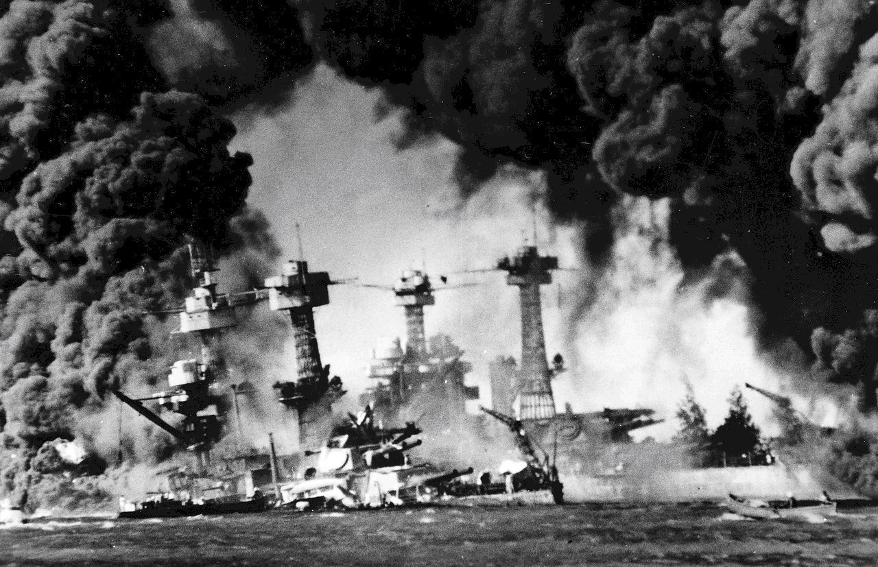 发动|日本明知打不过美国，为何要偷袭珍珠港，发动太平洋战争？