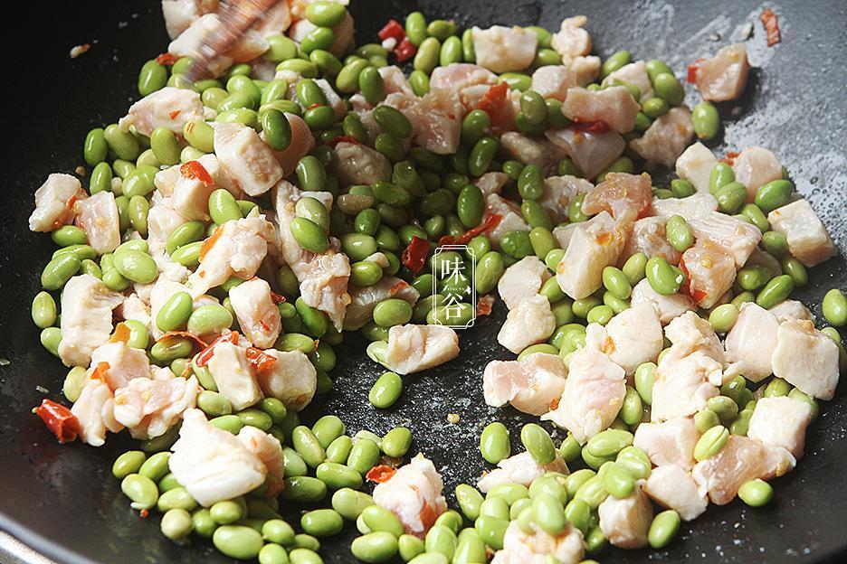 饱满|这种豆一年三季都有,唯独秋天最饱满,此时不吃更待何时!