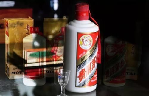 过程|生产纯粮酒都会产生酒糟,为什么现在酒厂都看不到酒糟了?