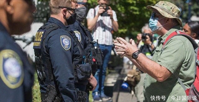 特朗普总统|波特兰致命枪击,白人民兵与黑人武装对射,市长与特朗普互推责任