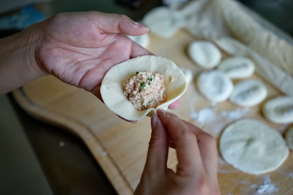 个个|记住这4个小技巧,蒸包子个个松软,还有手法图示,南方人都会了