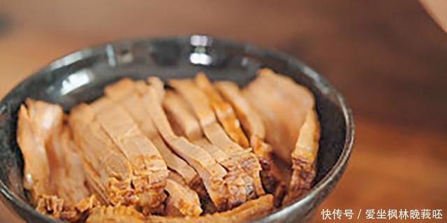 学学|不会做“扣肉”要学学，大厨教你一招诀窍，做出来比饭店还好吃