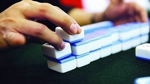  女子|女子打麻将一个月输掉几十万 安装摄像头后 发现果然有蹊跷