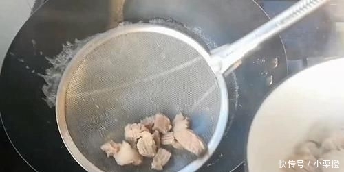 简单|淮扬大厨分享“蜜汁红烧牛肉”简单好吃家常做法，加它鲜香软烂