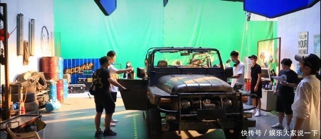 疑似|陈赫现身录制现场,疑似筹备新综艺,与电竞有关!