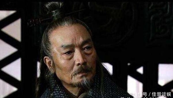 回答|诸葛亮首次献策, 刘备回答了四个字, 却弃之不用