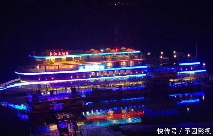 超越|《中餐厅4》周五首播赵丽颖杨超越为何成为网友重点关注对象