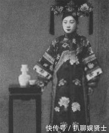 再现|老照片再现清朝格格的真实样貌，图六长相漂亮，图八深得慈禧喜爱