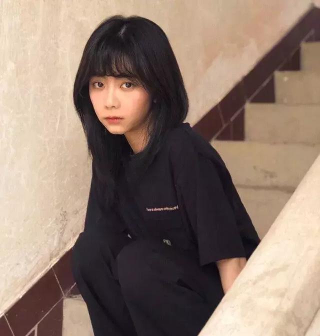 父母|不想打感情牌的谭松韵,在《向往的生活》里“栽了个跟头”