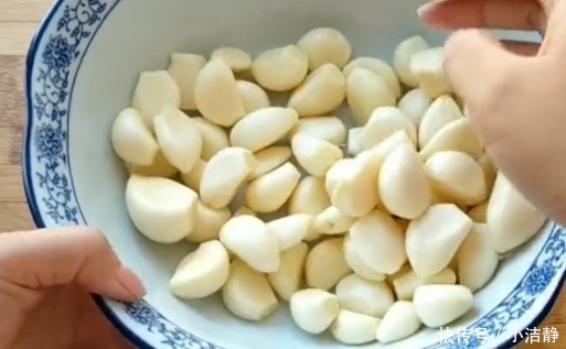 不用|茄子新做法，一次5斤不够吃，不用一滴油，开胃又下饭！