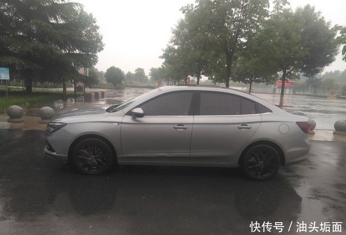 荣威|这个颜色真的好看么,灰色荣威i5,魅力的展示