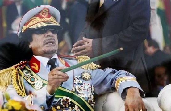 嚣张|卡扎菲生前有多嚣张?半夜闯苏联领空险被击落,只为运几箱矿泉水