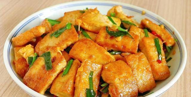 1小勺|豆腐里打2个鸡蛋,简单一炒,老公孩子最喜欢,每次上桌都吃光光