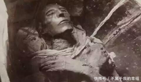 腌成|史上”很有作为“的一位皇帝, 也是中国唯一一位死后被”腌成木乃伊“的皇帝！