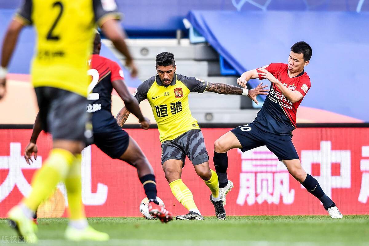 唯有|深足不敌恒大遭遇中超两连败,唯有一人表现不俗,可昂首离开