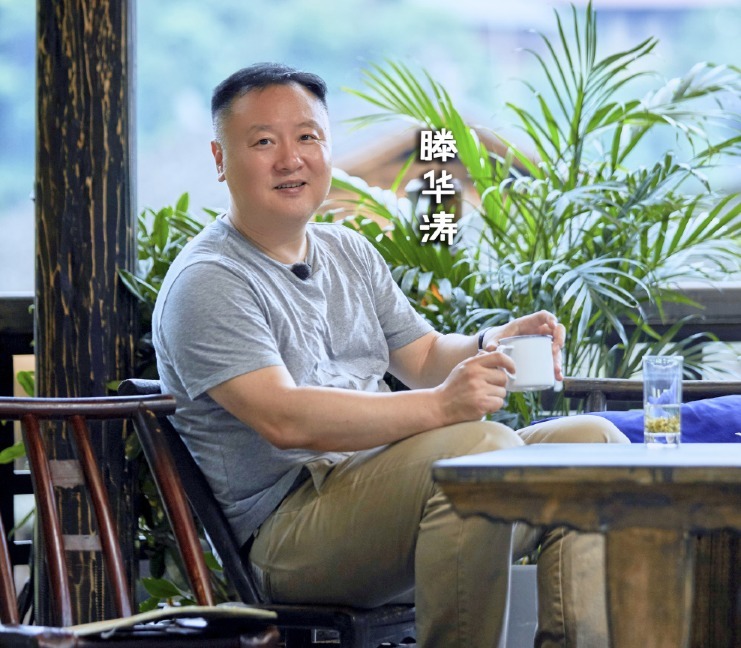 做客|鹿晗做客《向往的生活》,谁留意到身后跟着的嘉宾收视不用愁了