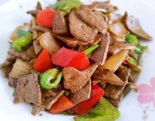 加上一些|夏天,宁可少吃猪肉,也要多吃此菜,气血足了,双眼也明亮了