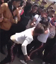 滑梯|搞笑GIF:哎呀,这滑滑梯太刺激,把孩子都丢了