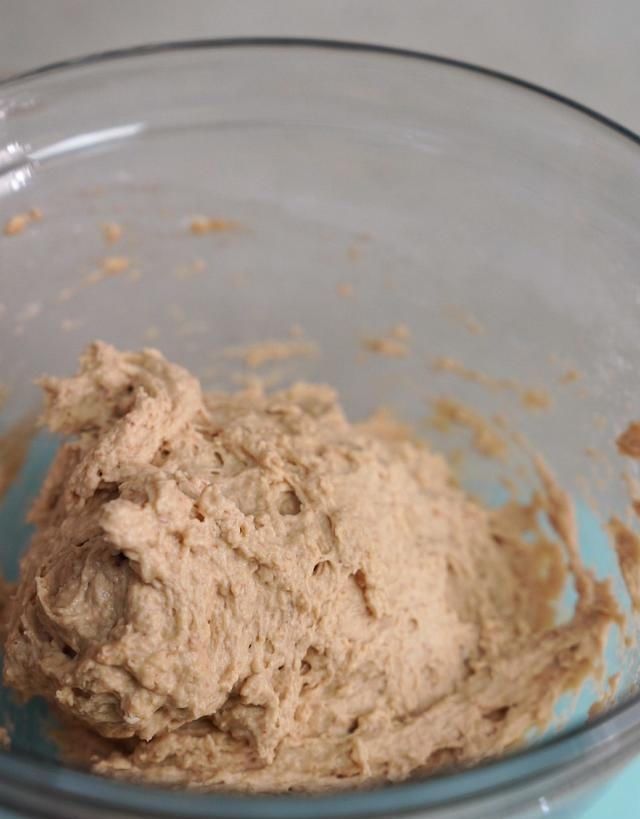 做出|两个苹果加点面粉,就能做出蓬松暄软的大发糕,不用揉面不用整形