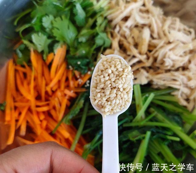 香辣|凉拌麻辣鸡丝,香辣爽口,超开胃