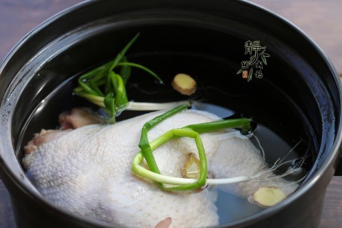  下饭|鸡腿最棒的吃法，不炒也不炸，简单一做，爽翻味蕾，下酒又下饭