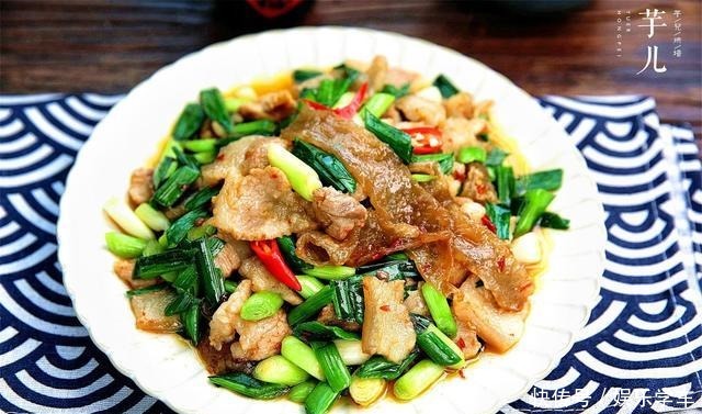 红薯粉|家人最爱这道菜,做法简单,肥而不腻,好吃又下饭,比回锅肉还香