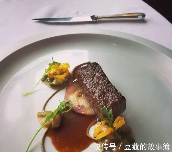 外国|外国米其林大厨挑衅中国厨师刀工,这道菜让他们闭嘴